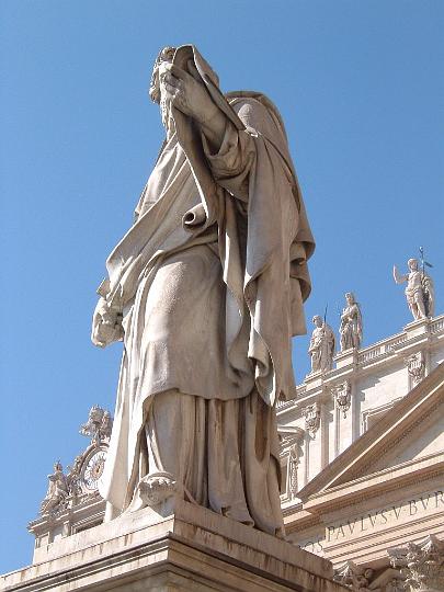 Vatican-A Statue.JPG